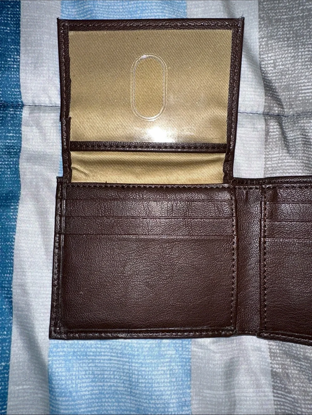 Columbia Brown Leather Bi-Fold Card & Key Wallet